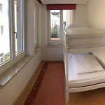 Apartmenthaus Am Bahnhof Apartamento *