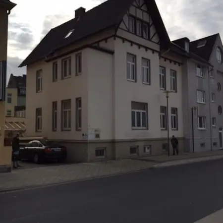 Apartment Apartmenthaus Am Bahnhof