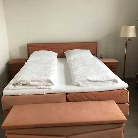 Apartmenthaus Am Bahnhof * ديتمولد