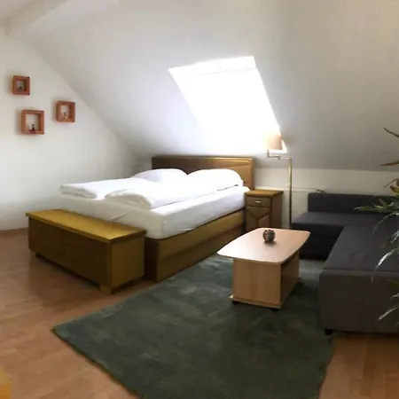 Appartement Apartmenthaus Am Bahnhof *