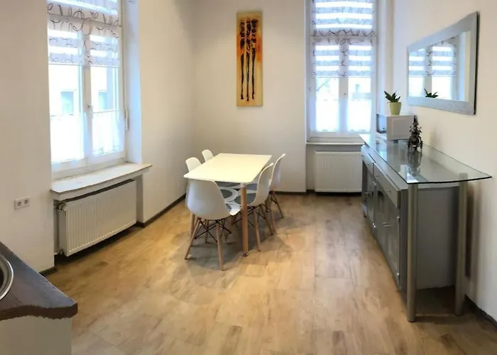 公寓 Apartmenthaus Am Bahnhof *