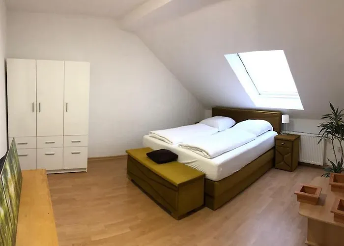 公寓 Apartmenthaus Am Bahnhof *