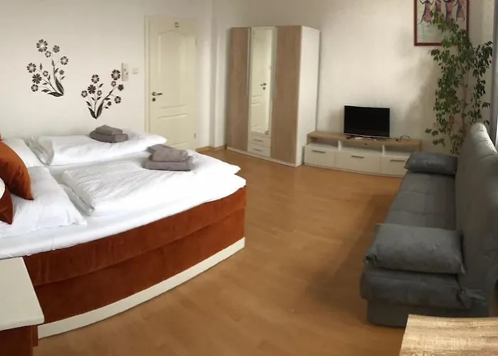 Apartmenthaus Am Bahnhof 公寓 代特莫尔德