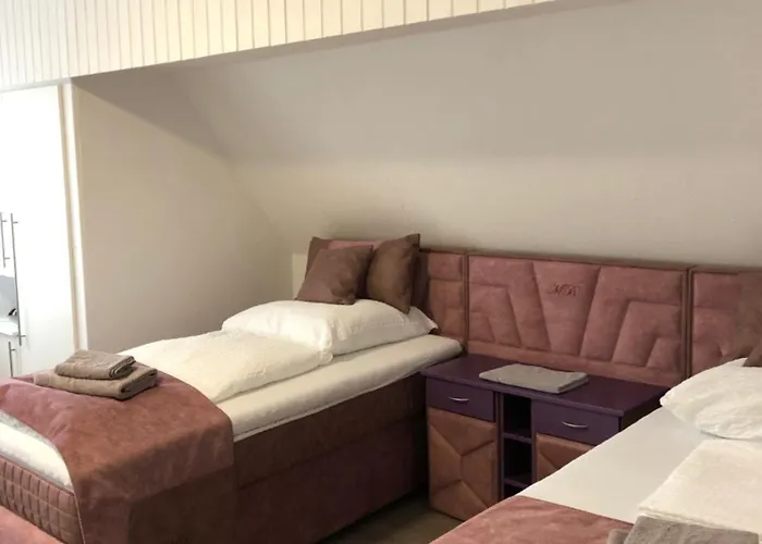 公寓 Apartmenthaus Am Bahnhof