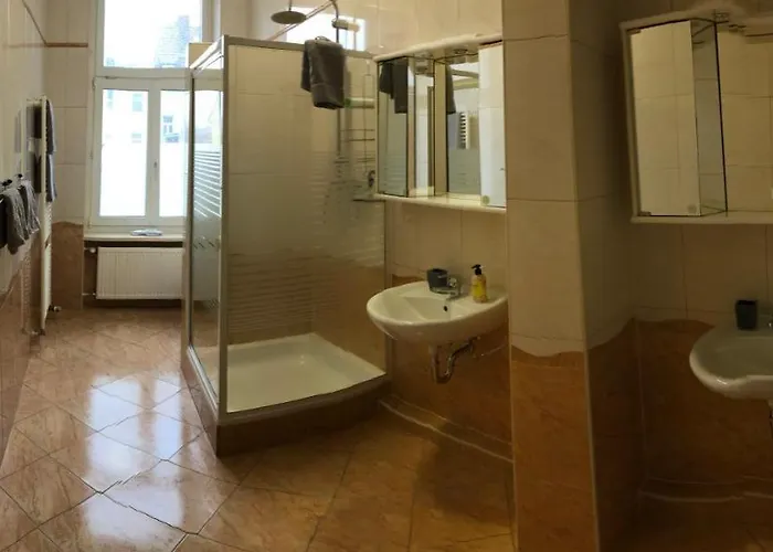 公寓 Apartmenthaus Am Bahnhof 代特莫尔德