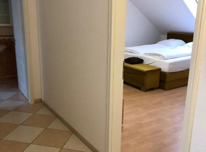 Apartmenthaus Am Bahnhof *