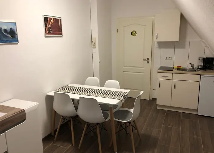 公寓 Apartmenthaus Am Bahnhof 代特莫尔德