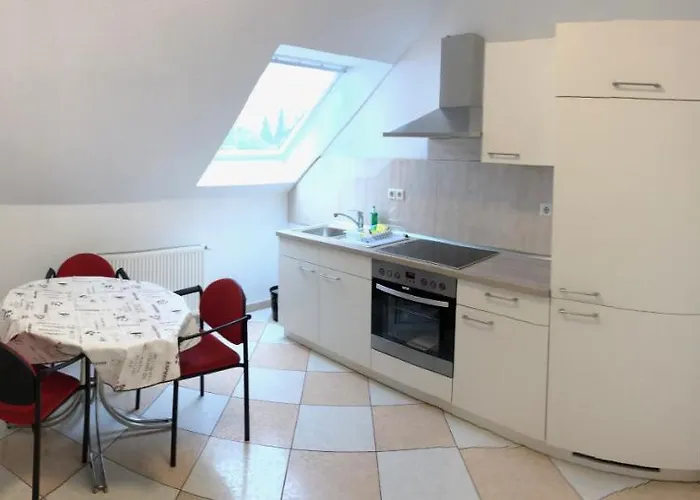 Apartmenthaus Am Bahnhof 公寓